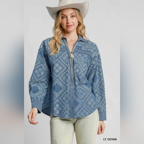 Umgee Tops - NWT Umgee Paisley Print Denim Shirt Jacket, Womens Medium Oversized Cotton Blend
